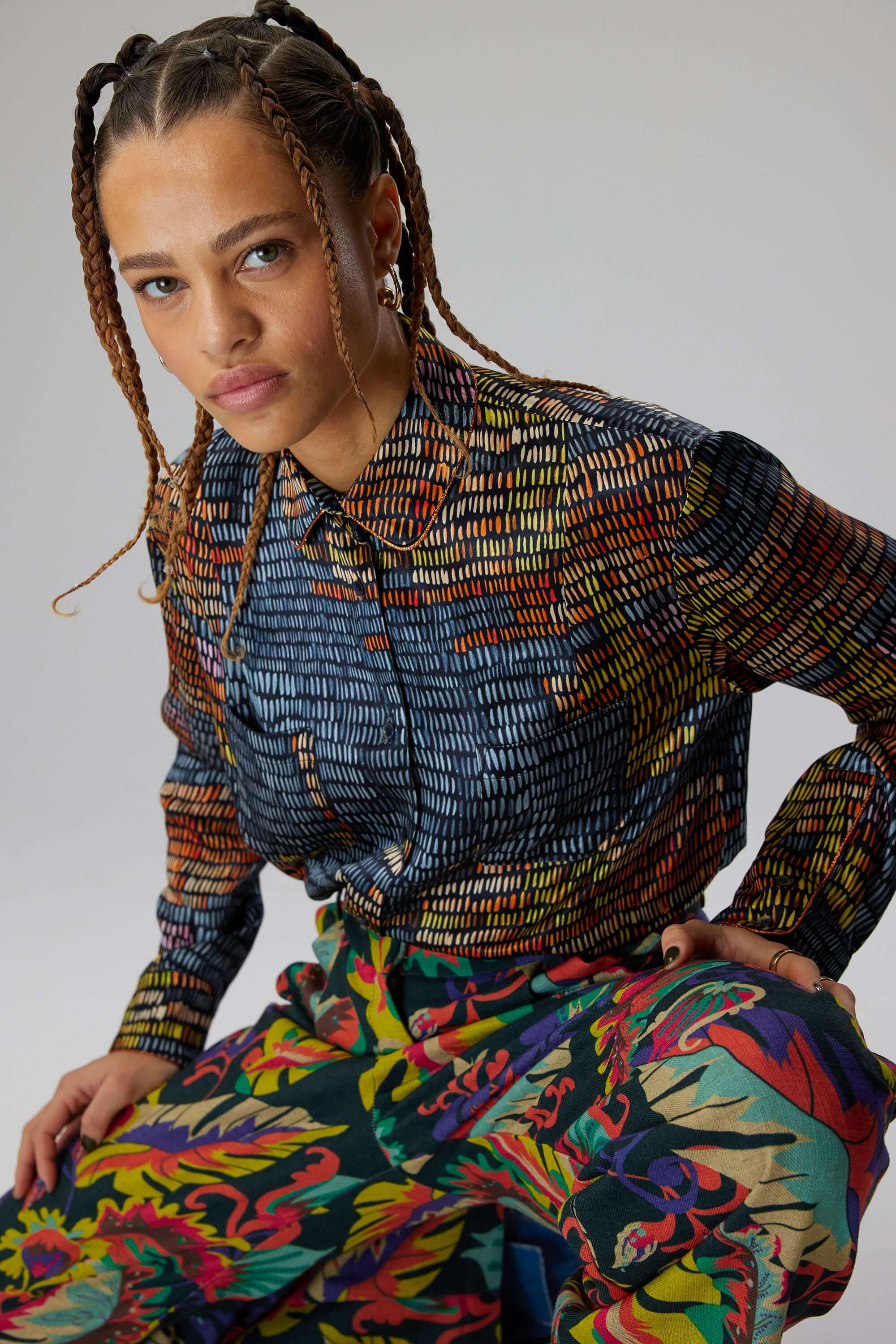 Dori shirt in Dark and Stormy print