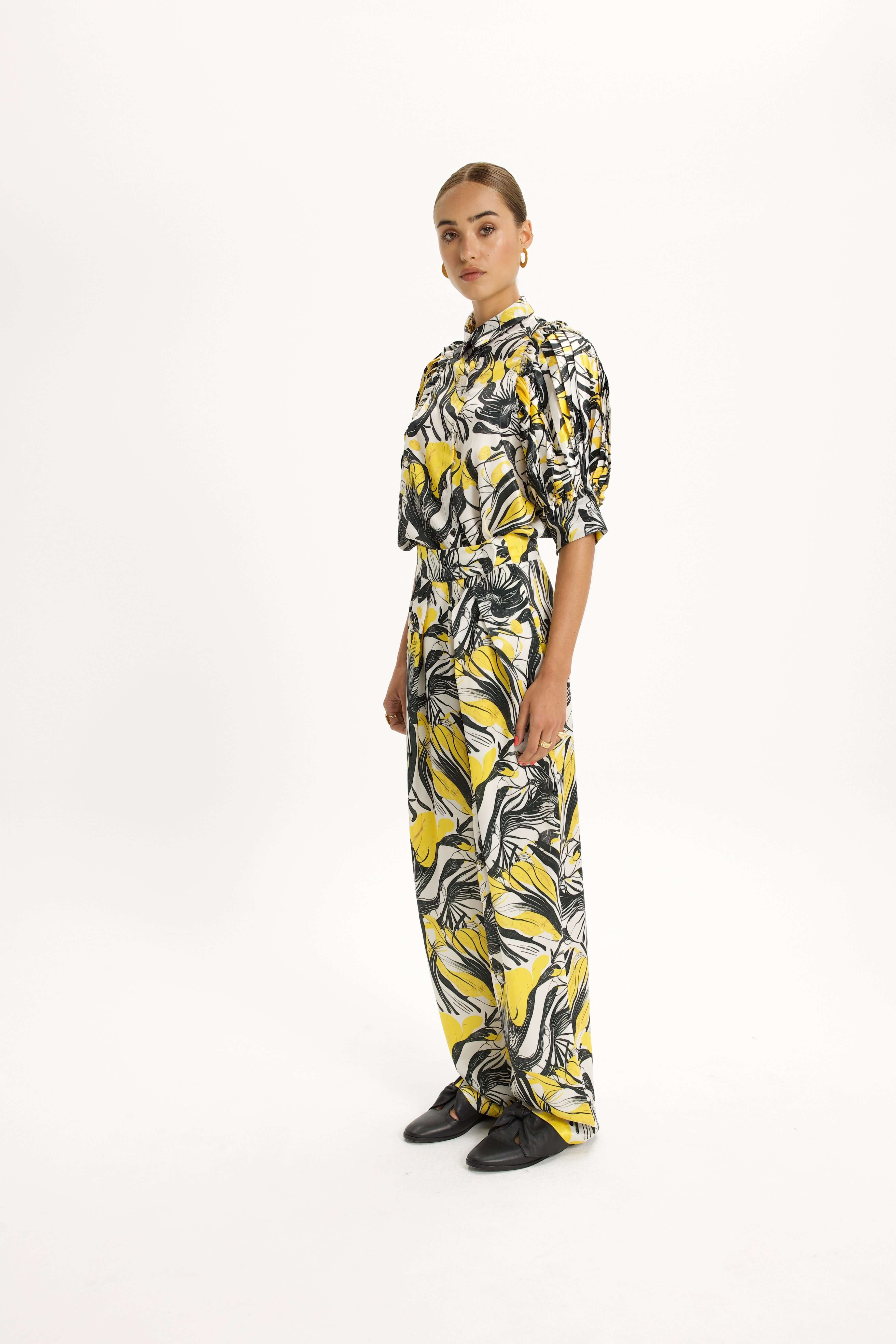 Sakis Pants in Seaweed In Motion Print