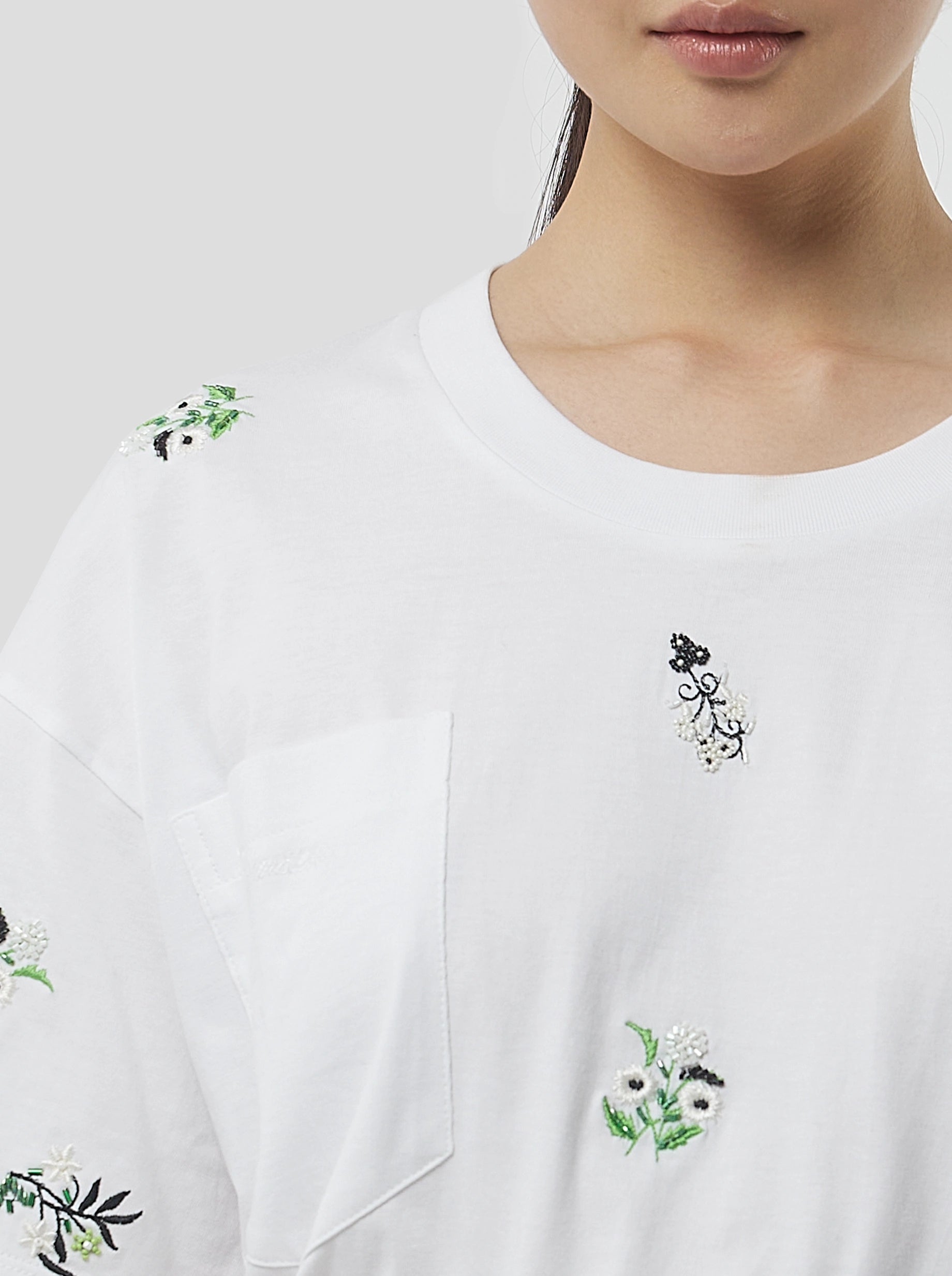 Atlas Embroidered T-Shirt in White Cotton