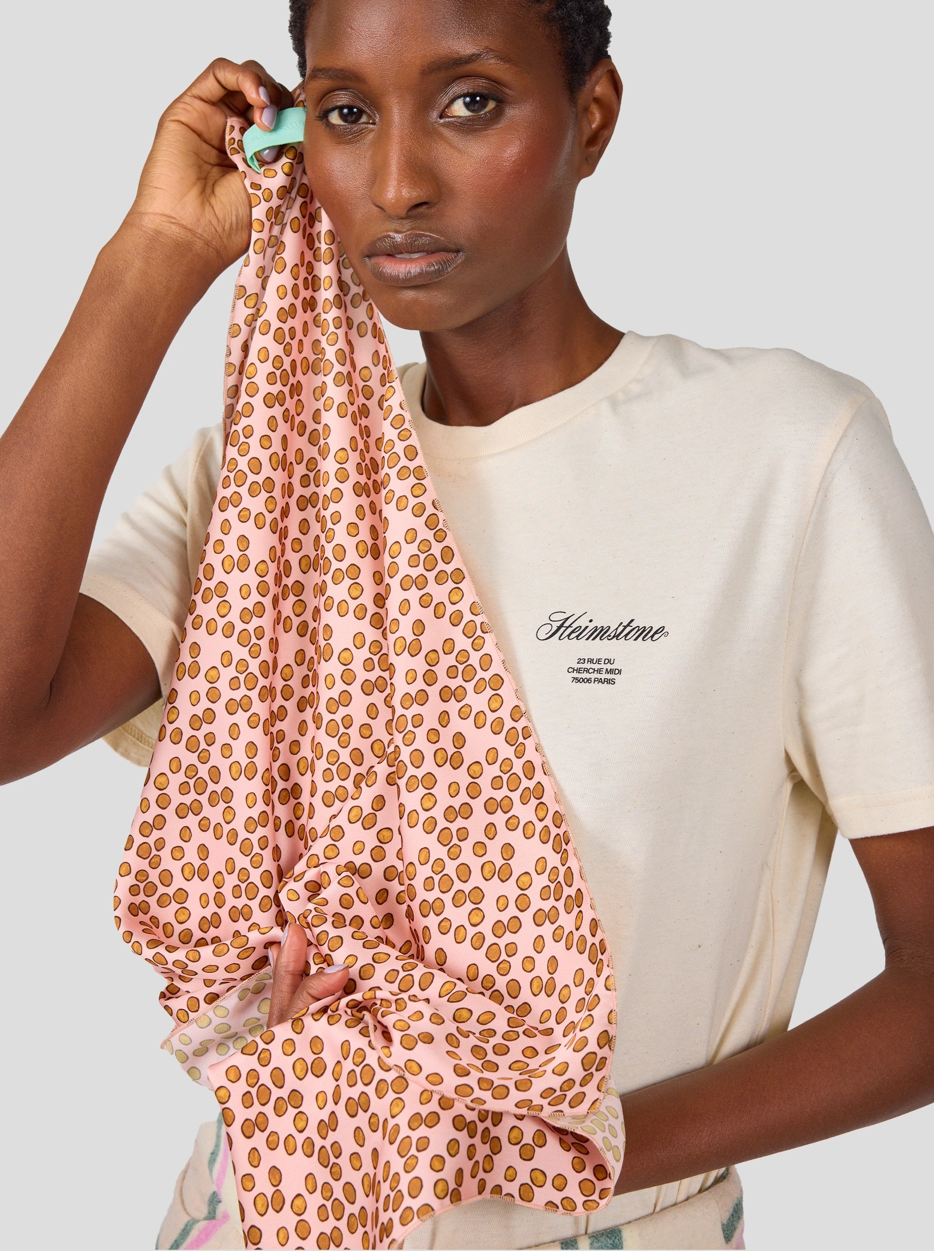 Bandana en imprimé Messy Dots Poudre