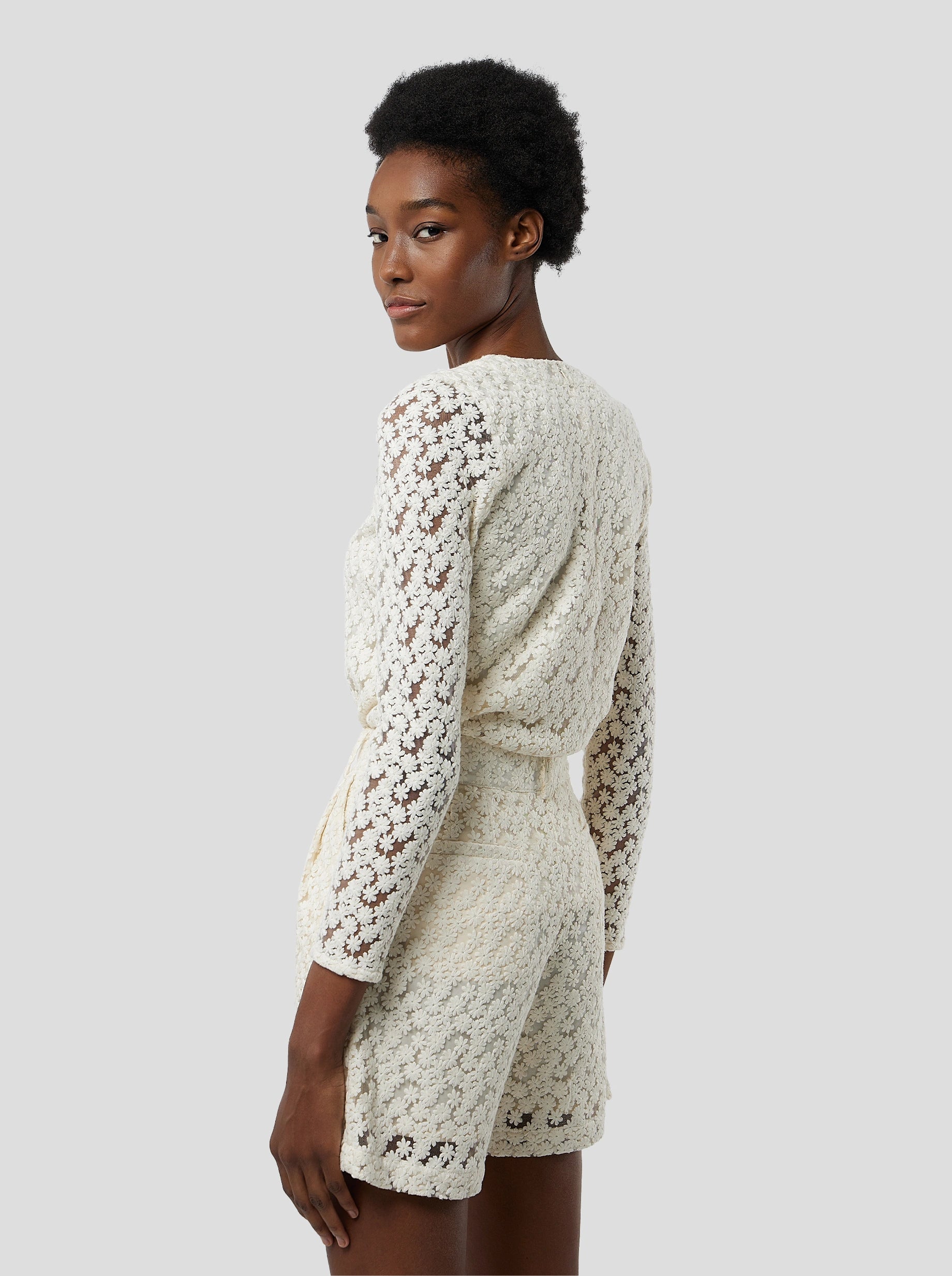 Beckett Short in Albatre Lace