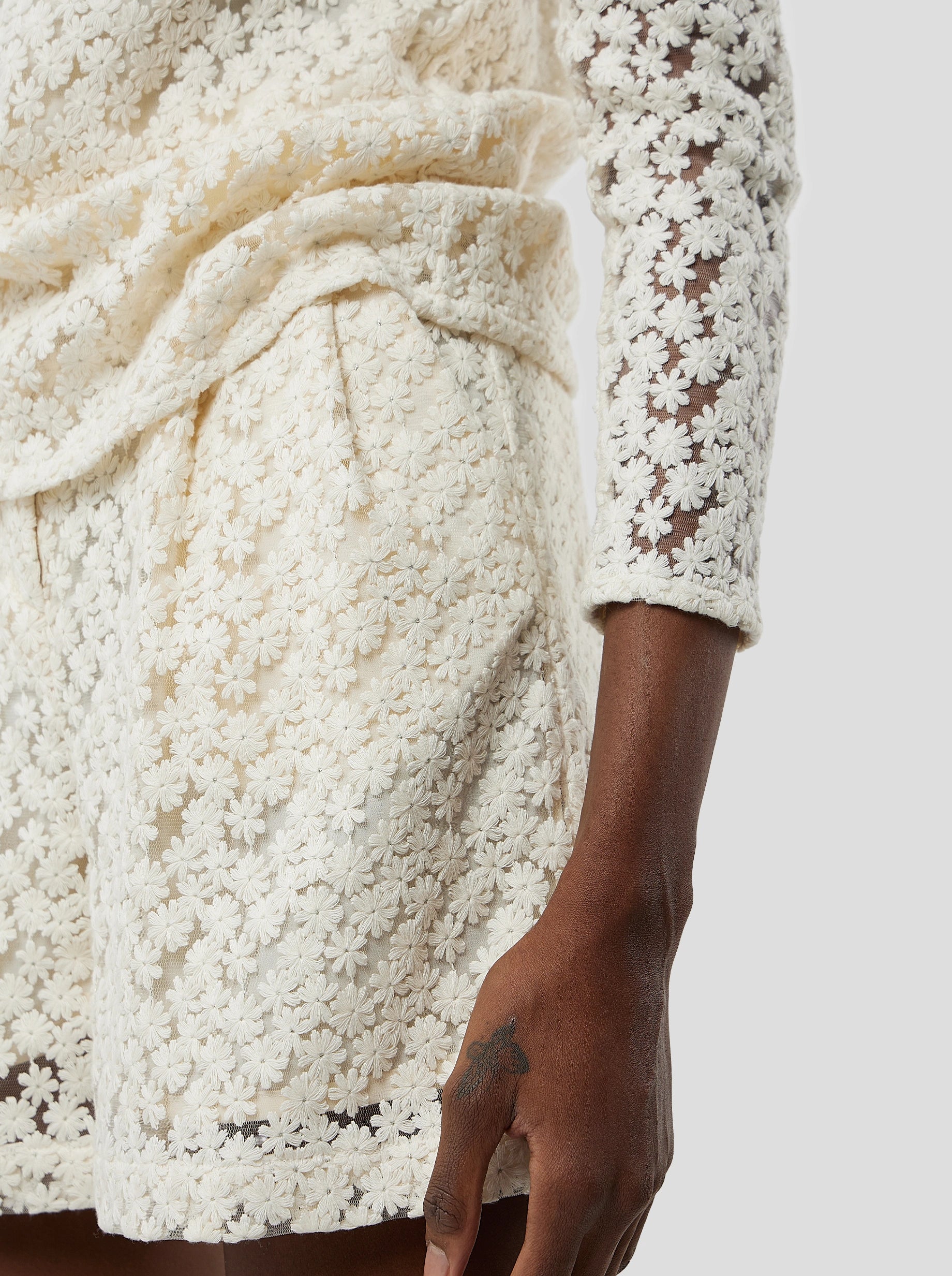 Beckett Short in Albatre Lace