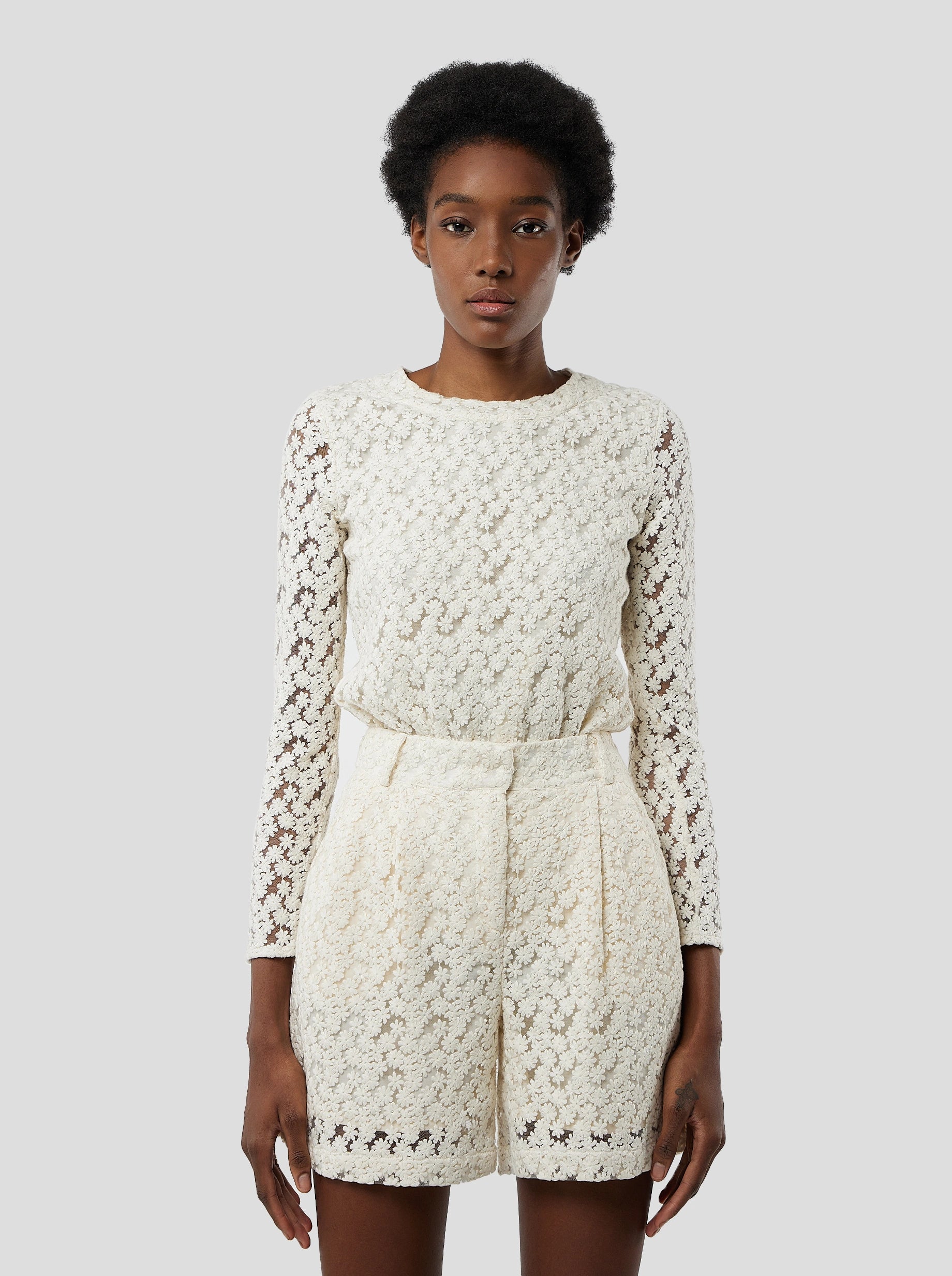 Beckett Short in Albatre Lace