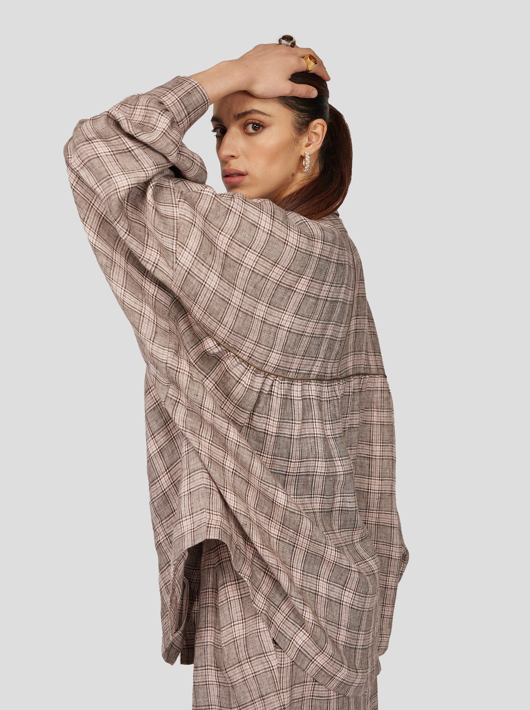 Tasman Shirt in Soft Jute Fabric