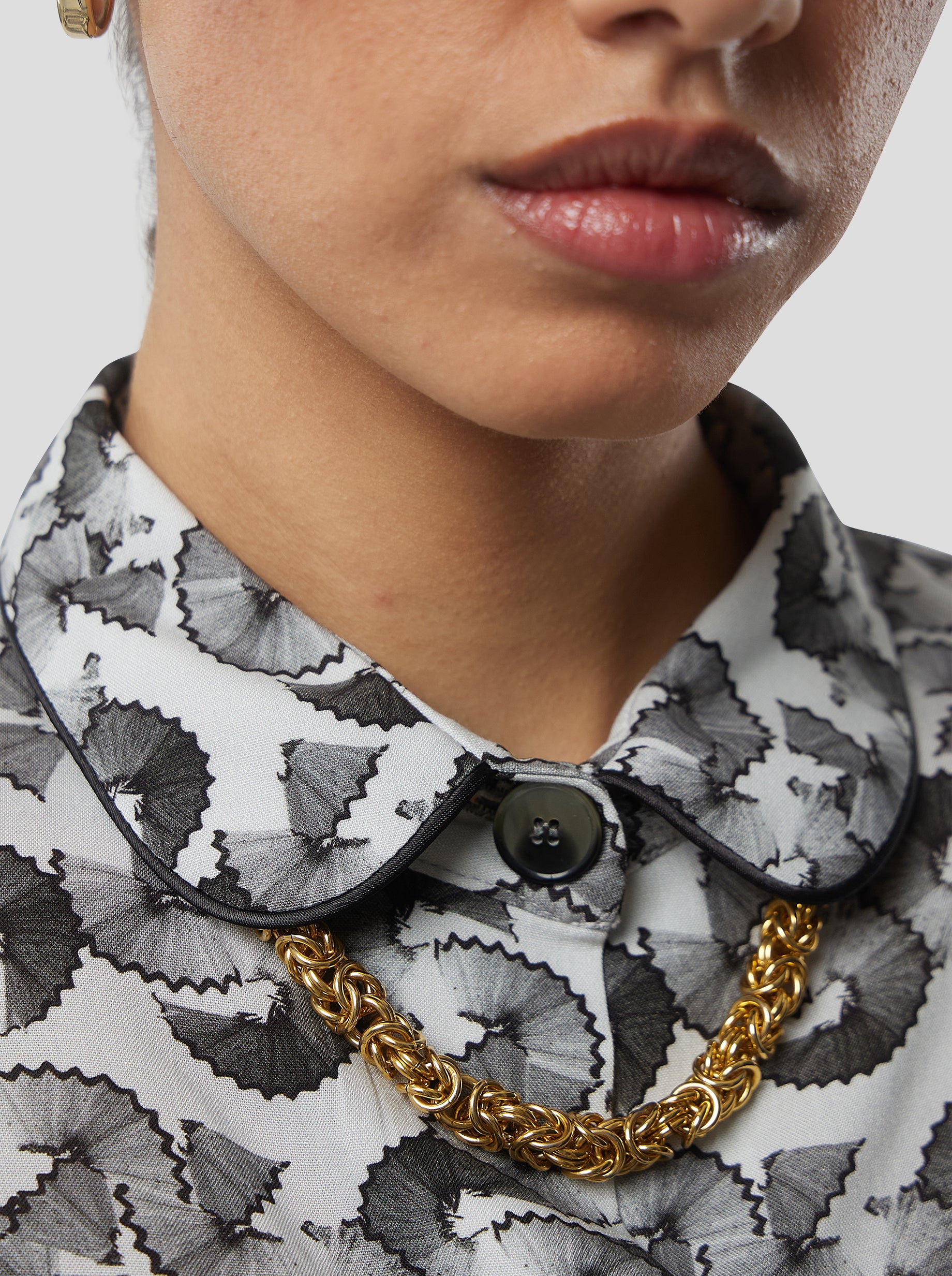 Tasman Shirt in Lead shavings print