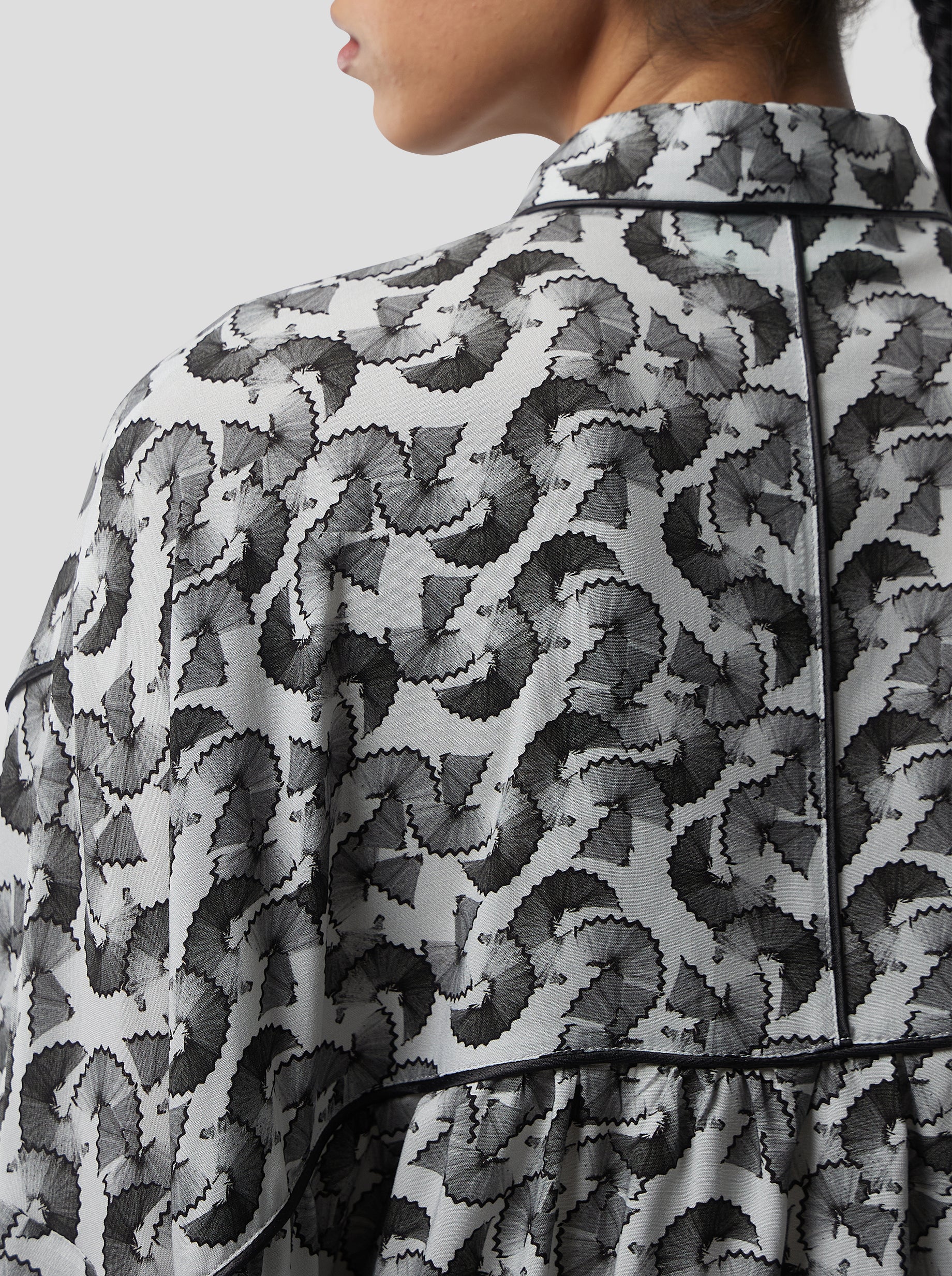 Tasman Shirt in Lead shavings print