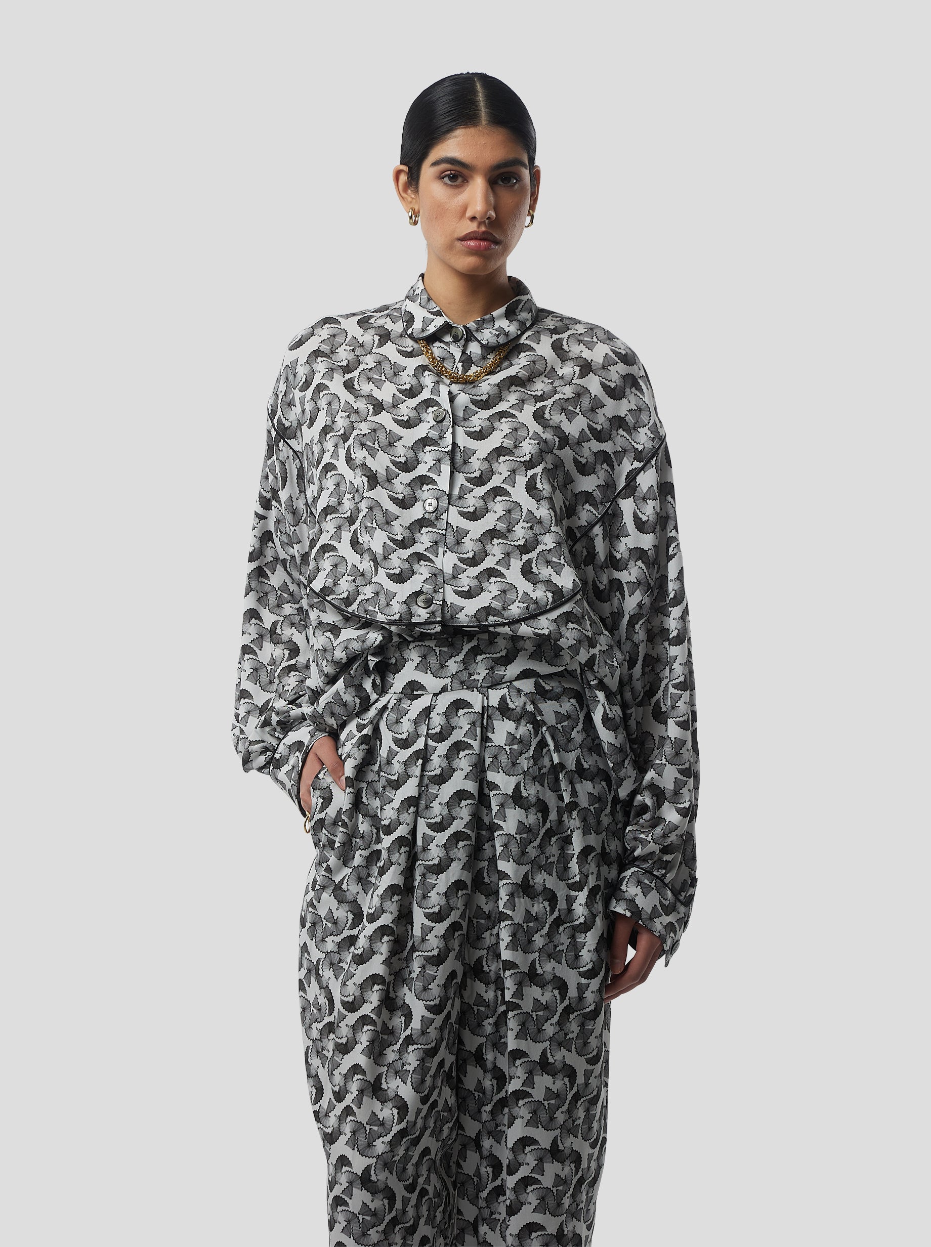 Tasman Shirt in Lead shavings print