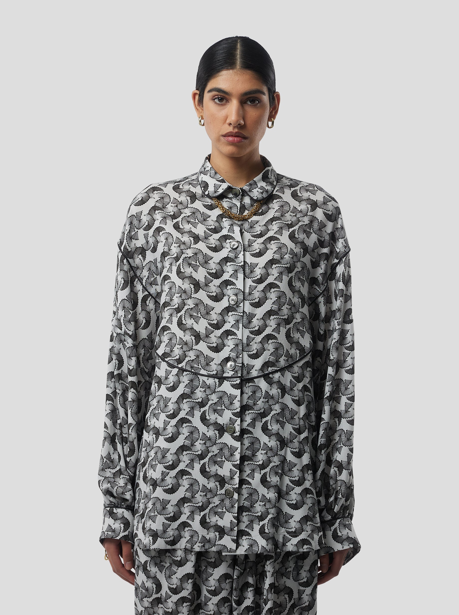 Tasman Shirt in Lead shavings print