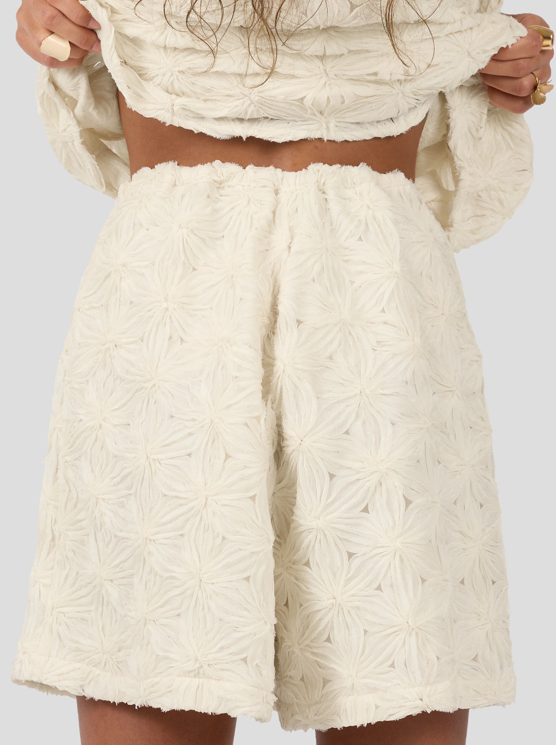 Doll Shorts In Fragmented Enameled Lace