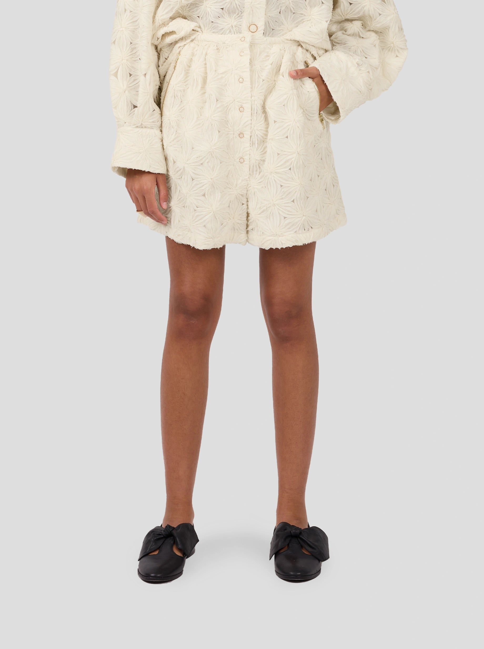 Doll Shorts In Fragmented Enameled Lace