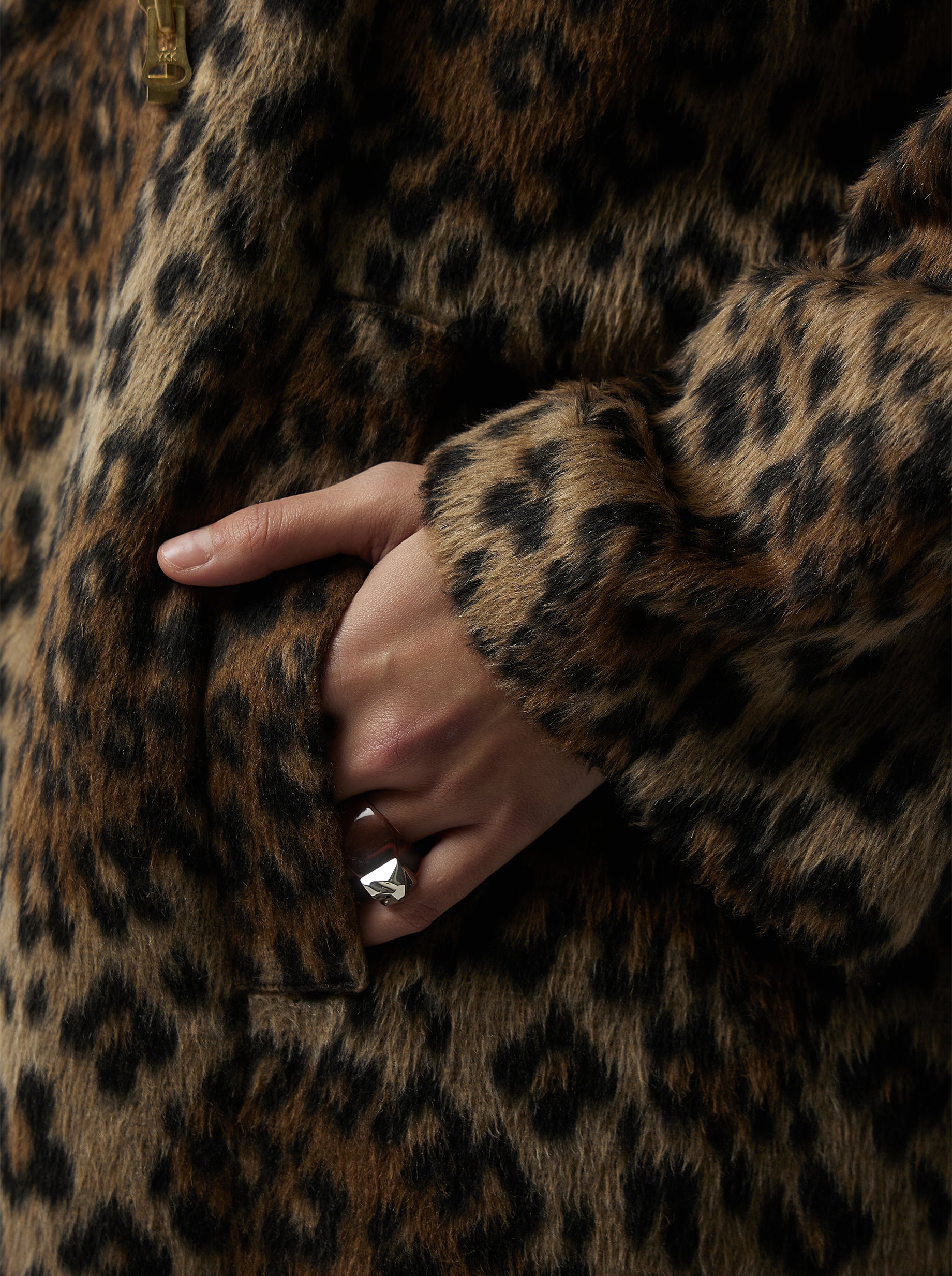 Eren Coat in Muffled Wool Leopard