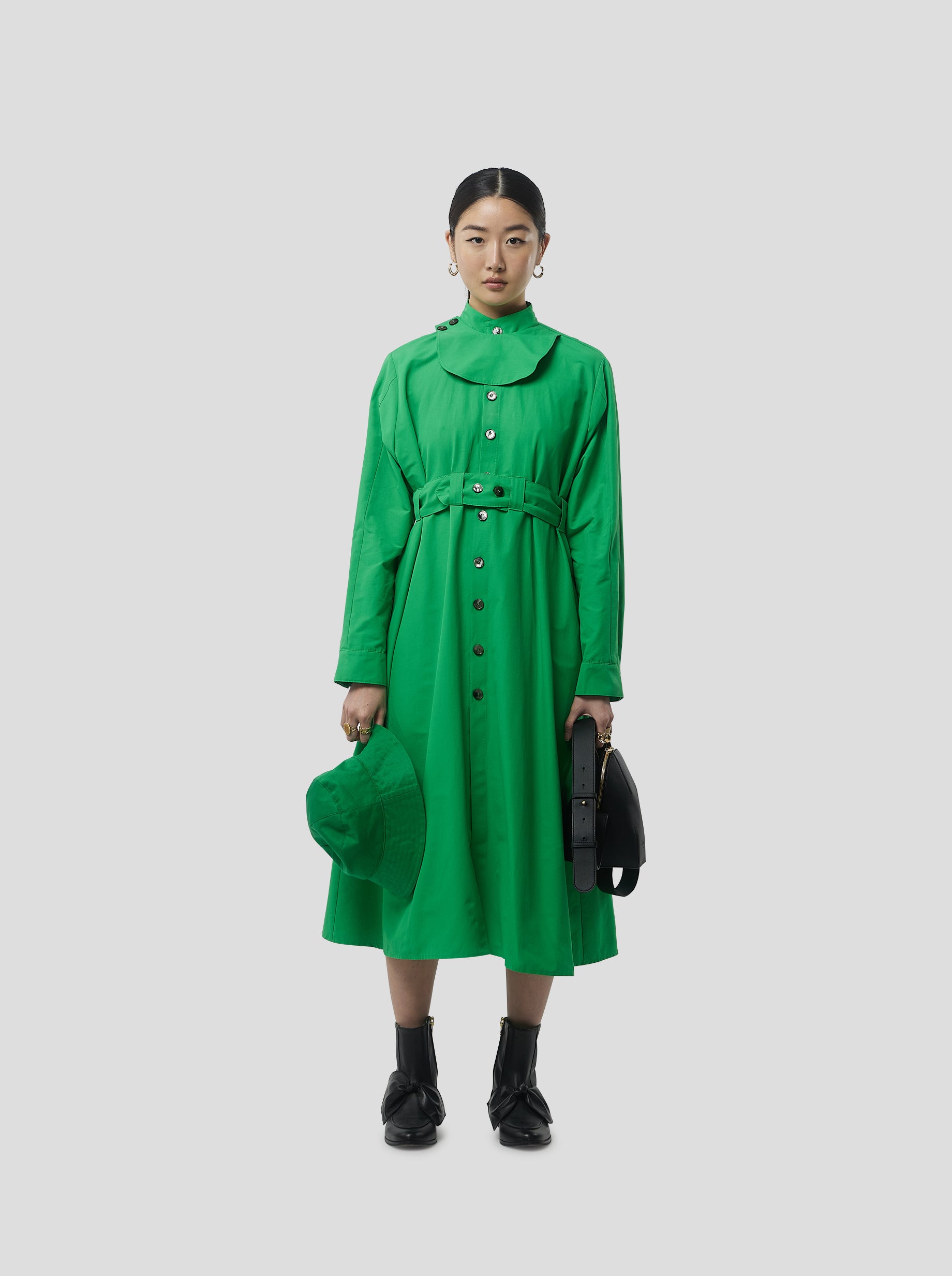 Kurtis Dress in Soft technical fabric in Kelly Green