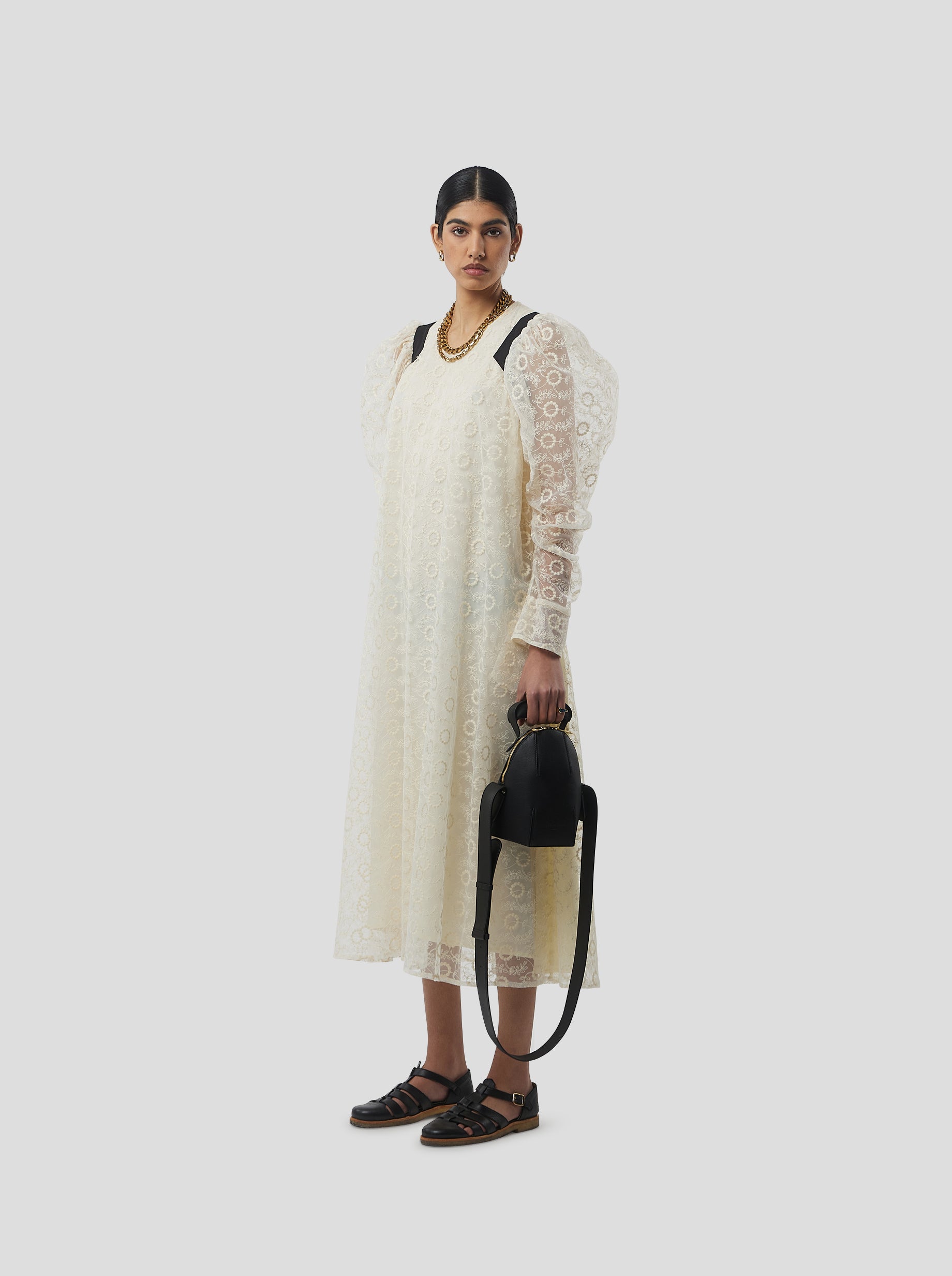 Plum dress in Ecume Lace