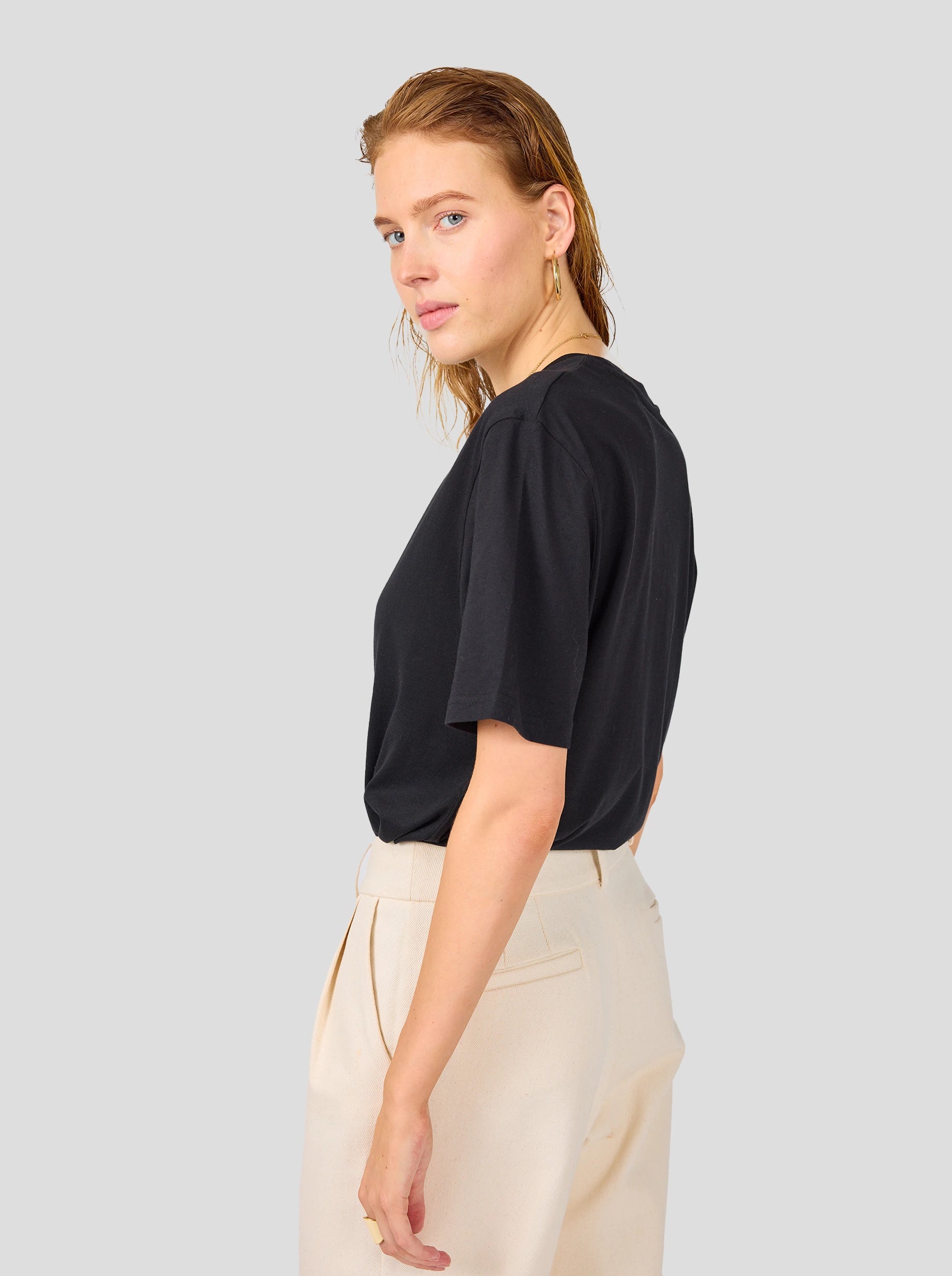 Collectible Unisex T-Shirt in Black with Off-White Heimstone Logo HLD