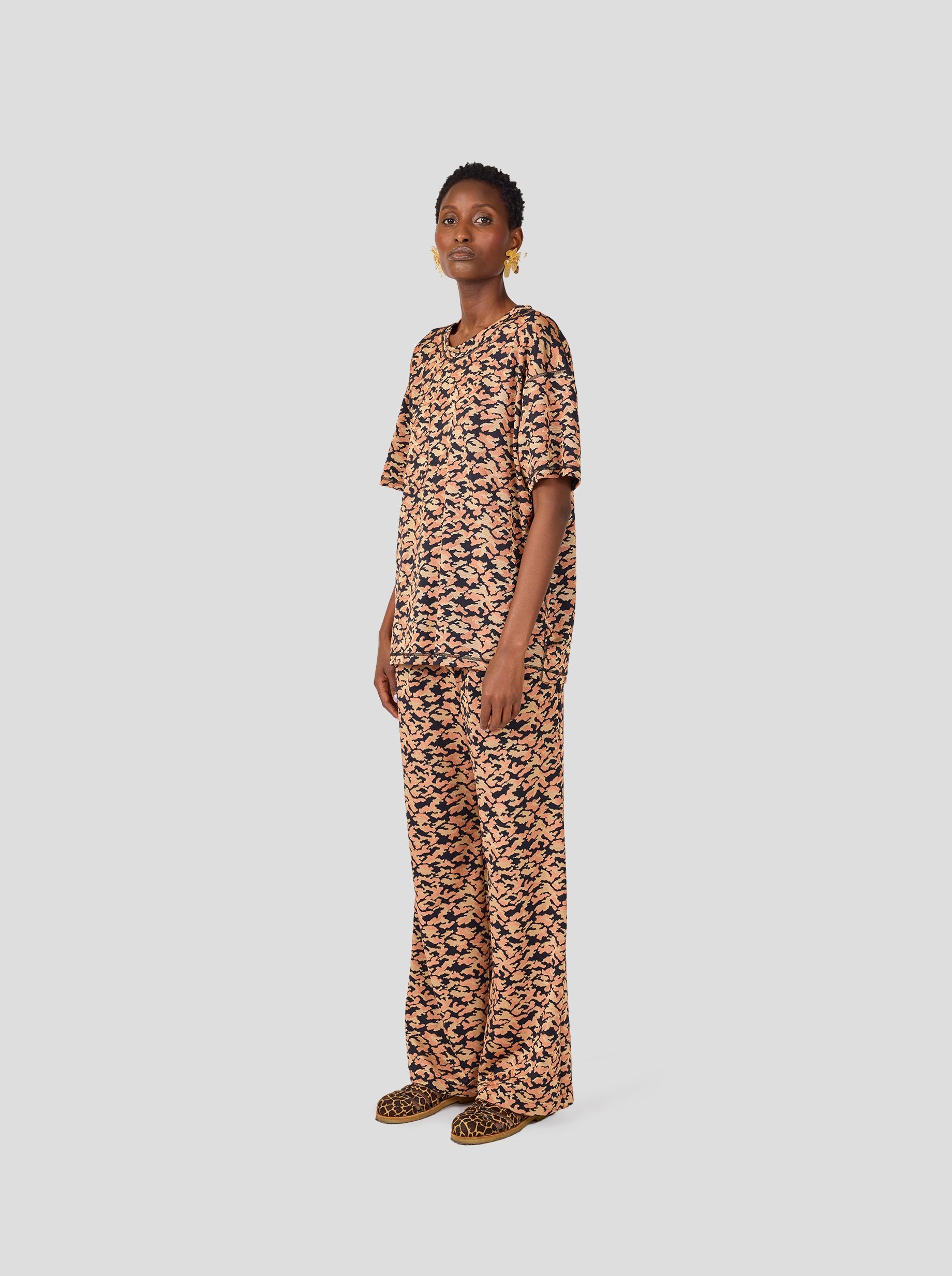 Dede T-shirt in Feline knit