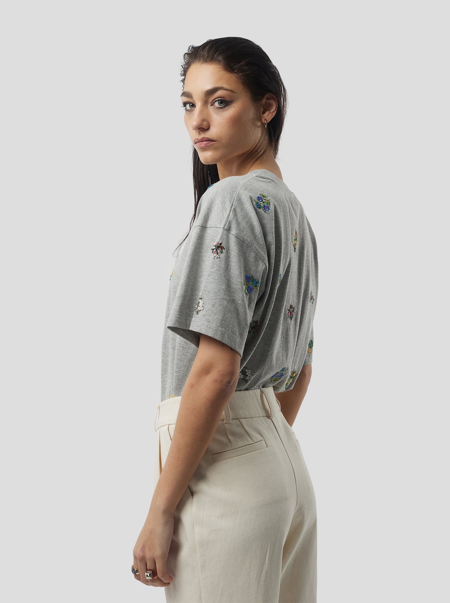Atlas Embroidered T-Shirt in Grey Cotton