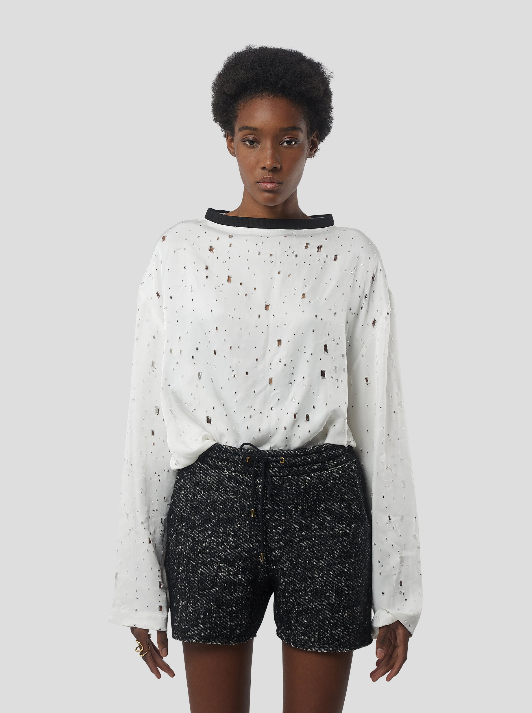 King T-Shirt in White Shimmered Voile with Saboté and Inlays