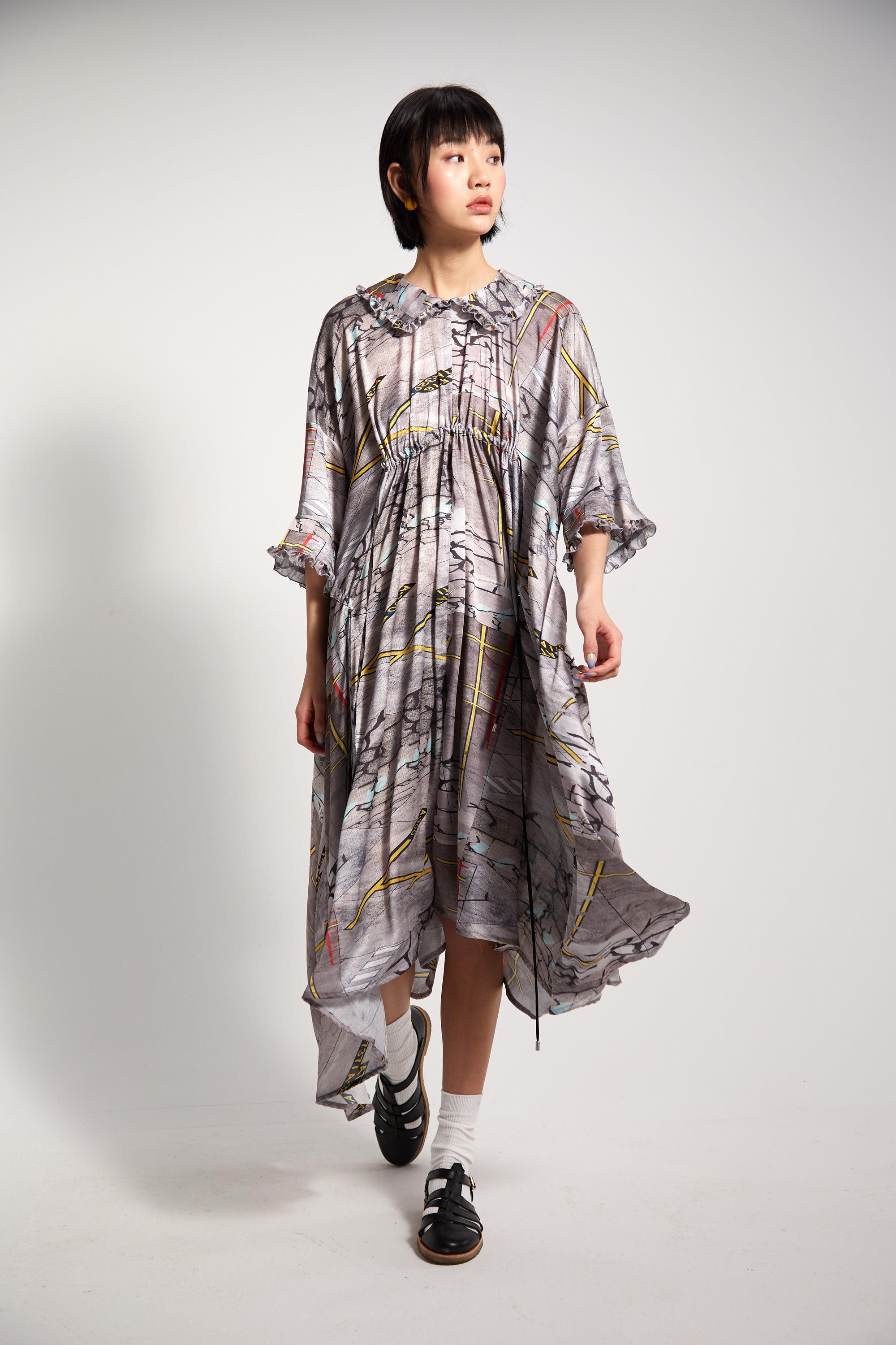 Scarlett dress in tarmac print