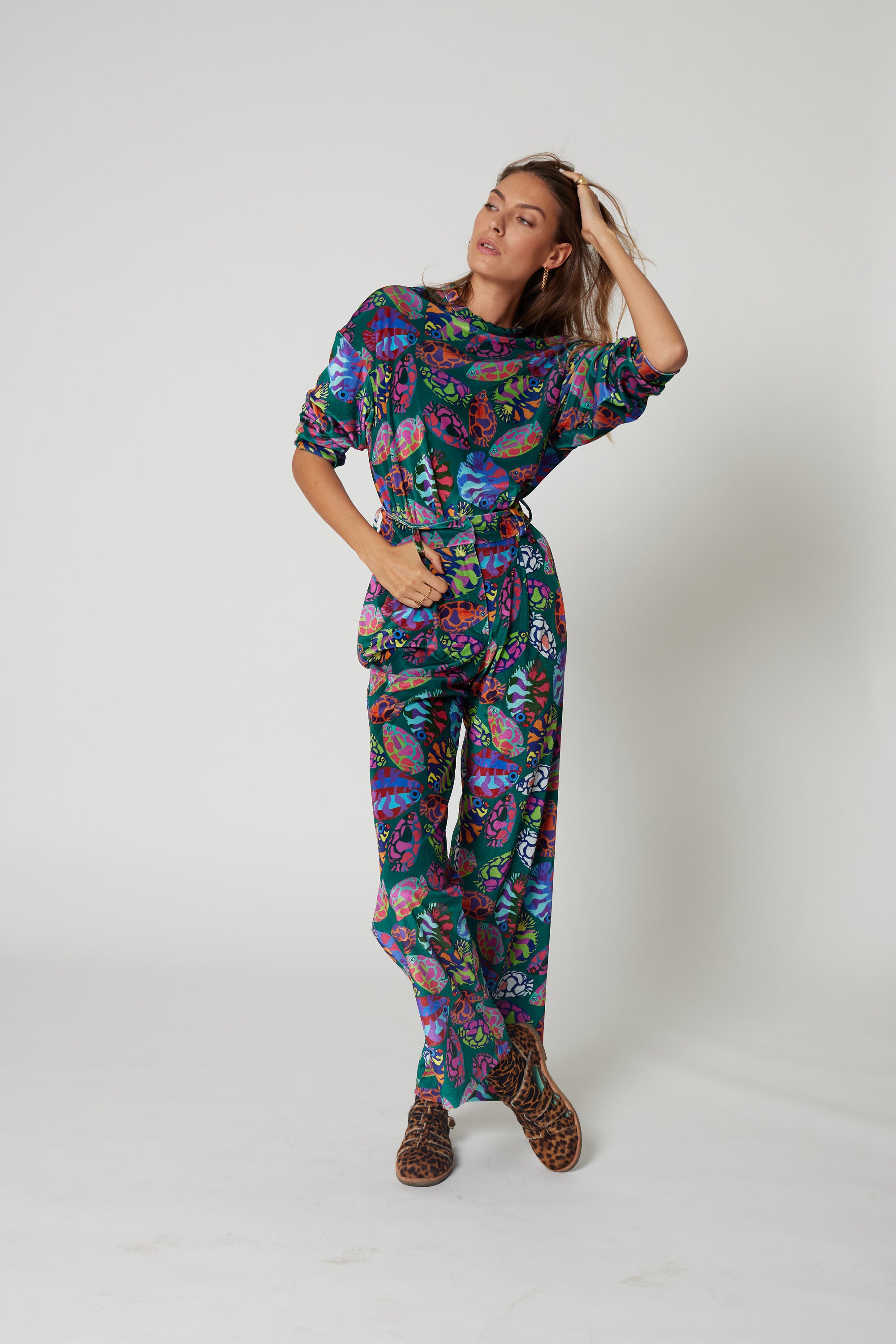 Moor pants in velvet Gourami print
