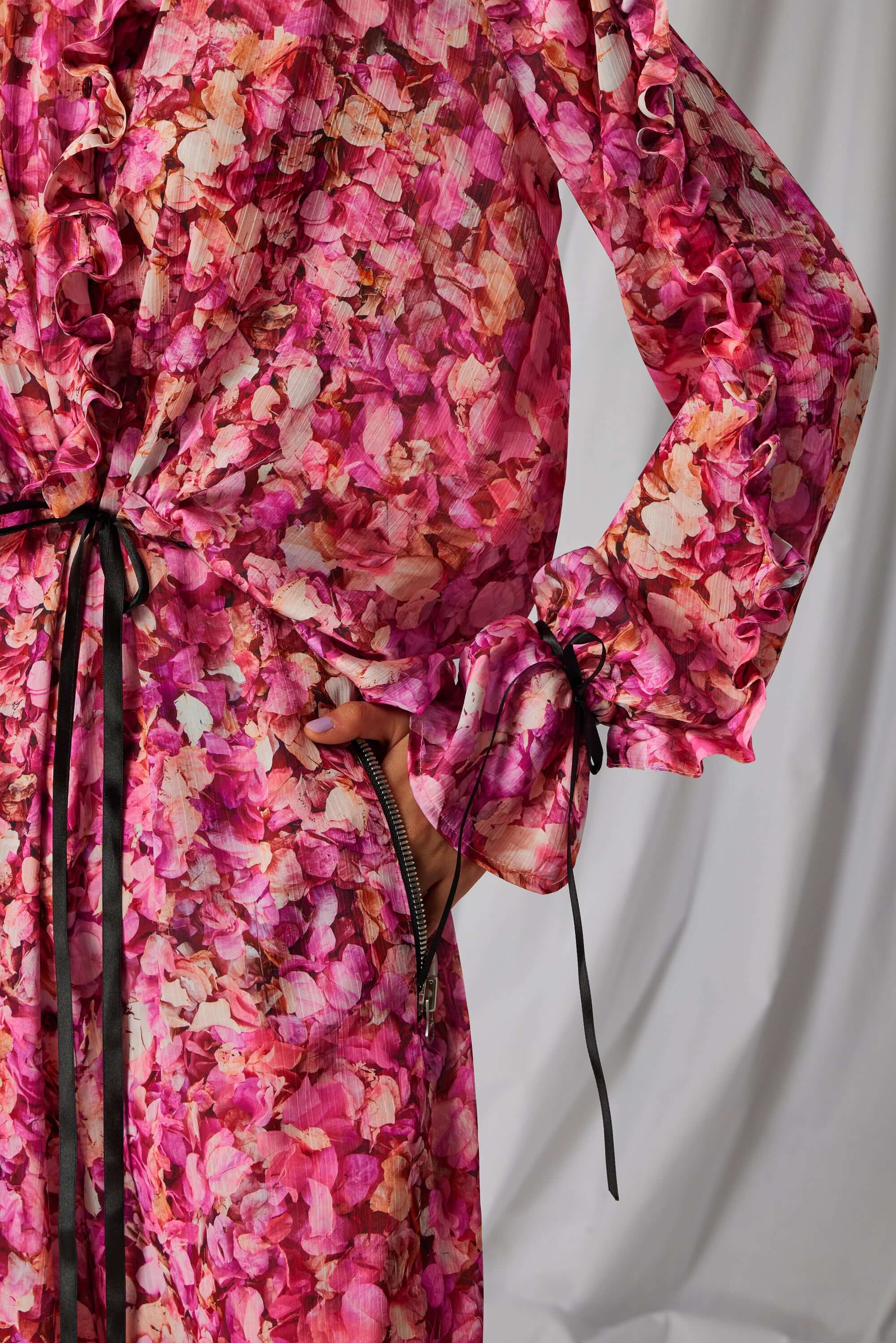 Gil Jumpsuit in Cabaret print
