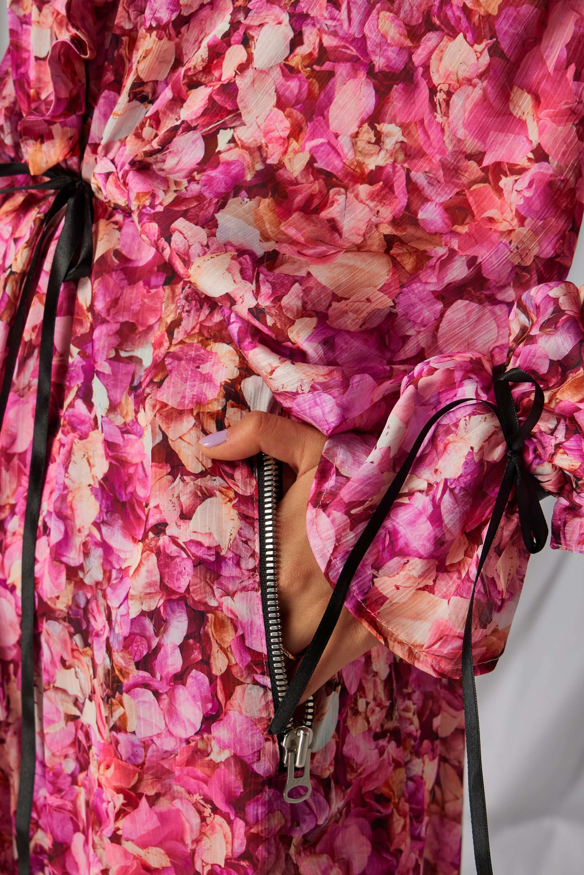 Gil Jumpsuit in Cabaret print