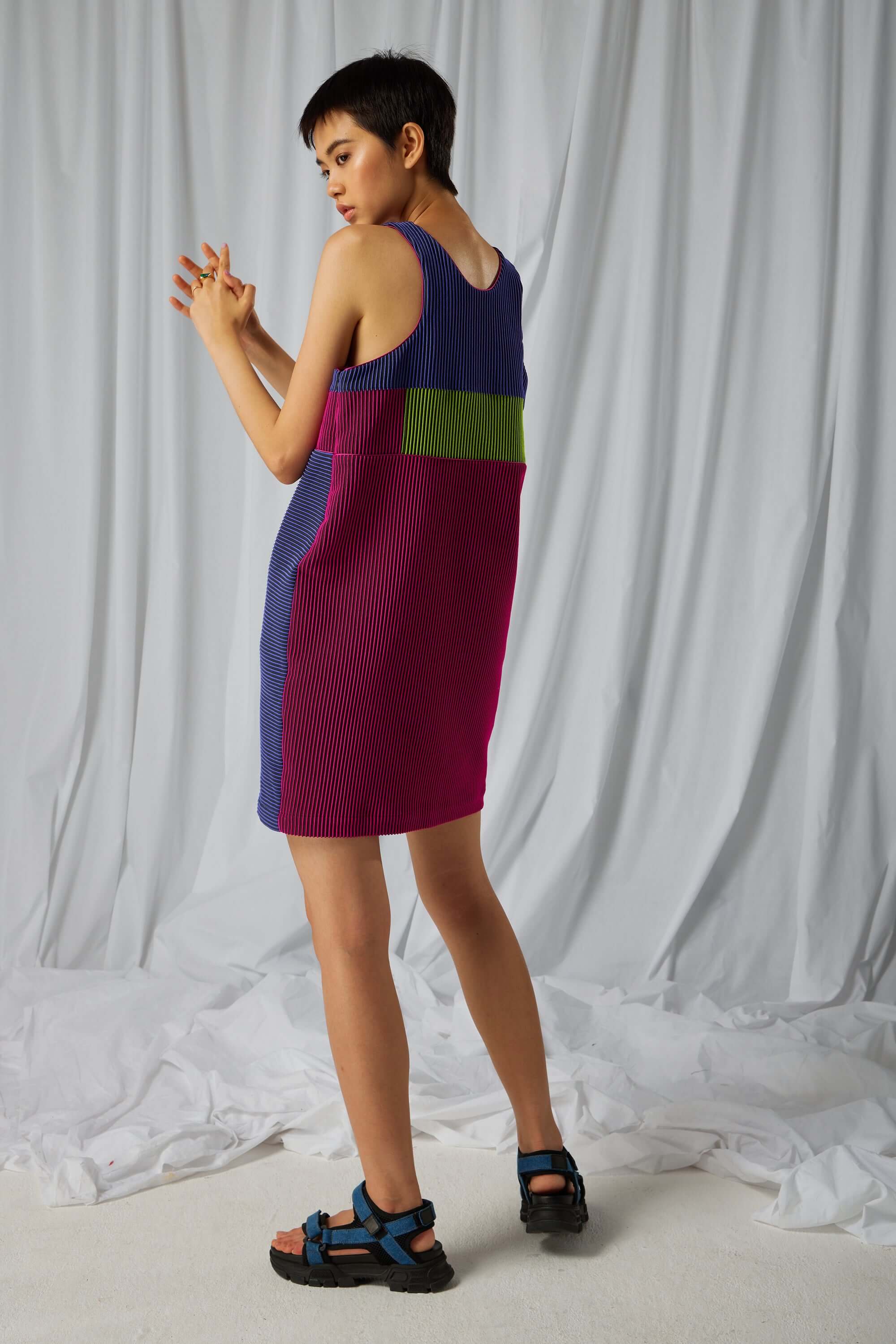 Nico dress in Oxide Ottoman